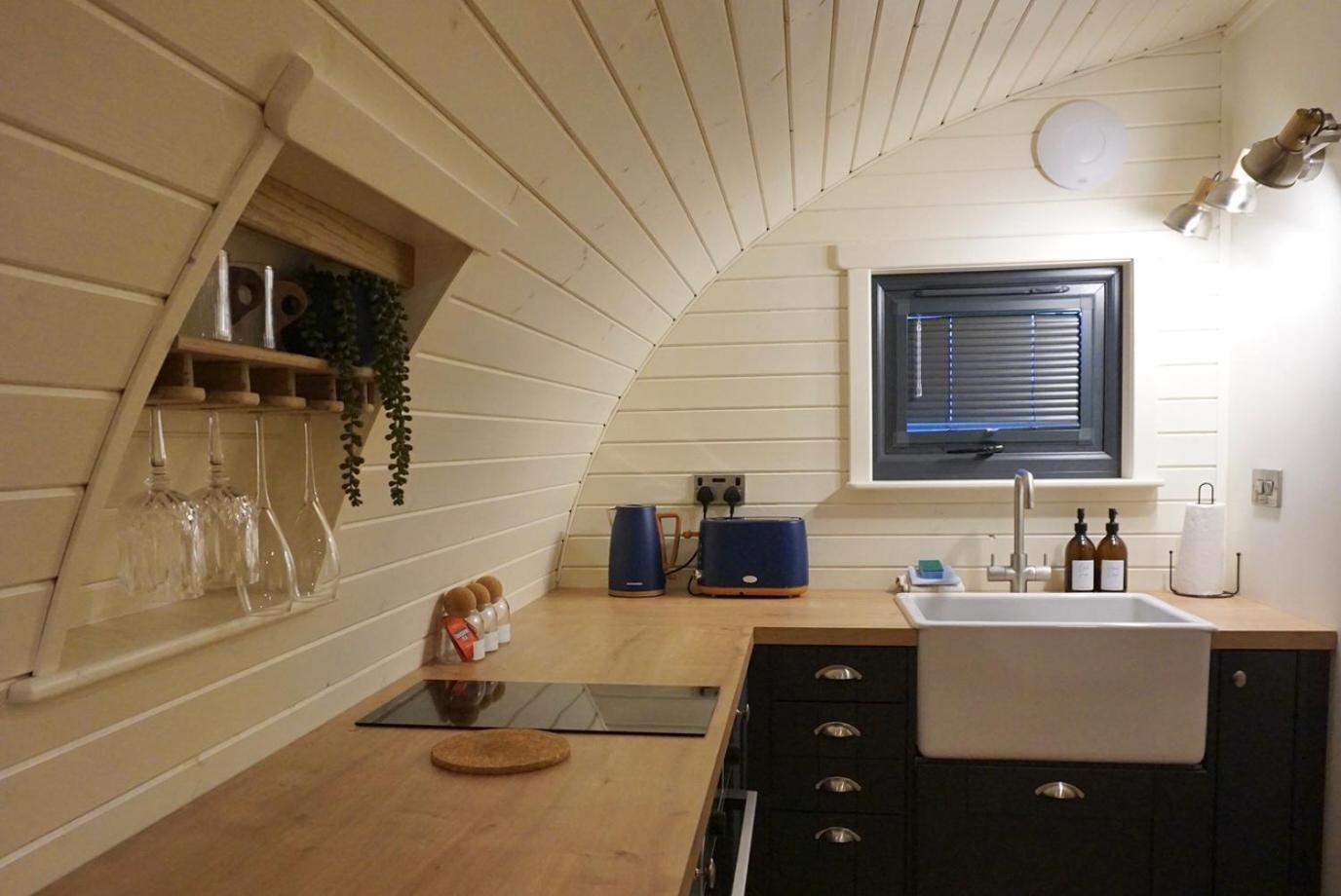 슈루즈버리 Eastridge Glamping 빌라 외부 사진